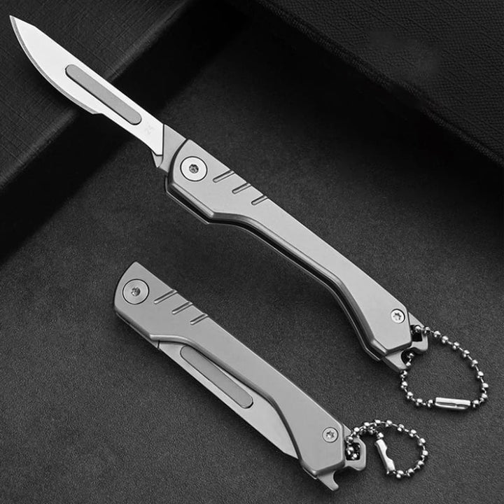 BladeSwift - Bisturi pieghevole con 10 lame intercambiabili