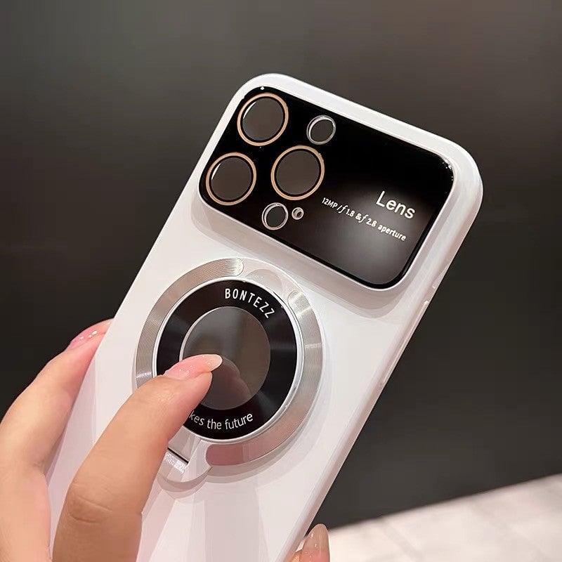 Magnetic iPhone Case | Compatible with wireless charging | Integrated stand, camera lens protection | Anti-fingerprint, clear PC