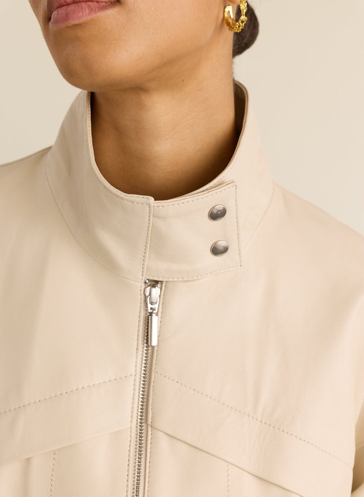 Damen Lederjacke | Weiche Nappaleder Bomberjacke mit Stehkragen und entspannter Passform