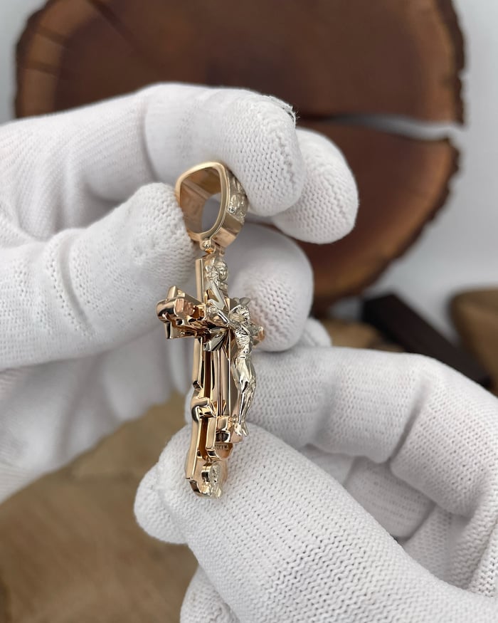 Pendentif croix dorée avec chaîne | design croix orthodoxe | boîte cadeau incluse | symbole de foi et de proximité au quotidien