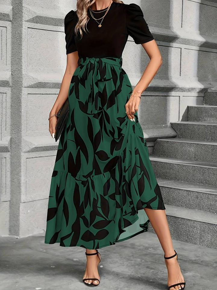 Abito floreale da donna per la primavera | Motivo floreale senza tempo e silhouette lusinghiera | Leggero, traspirante, versatile