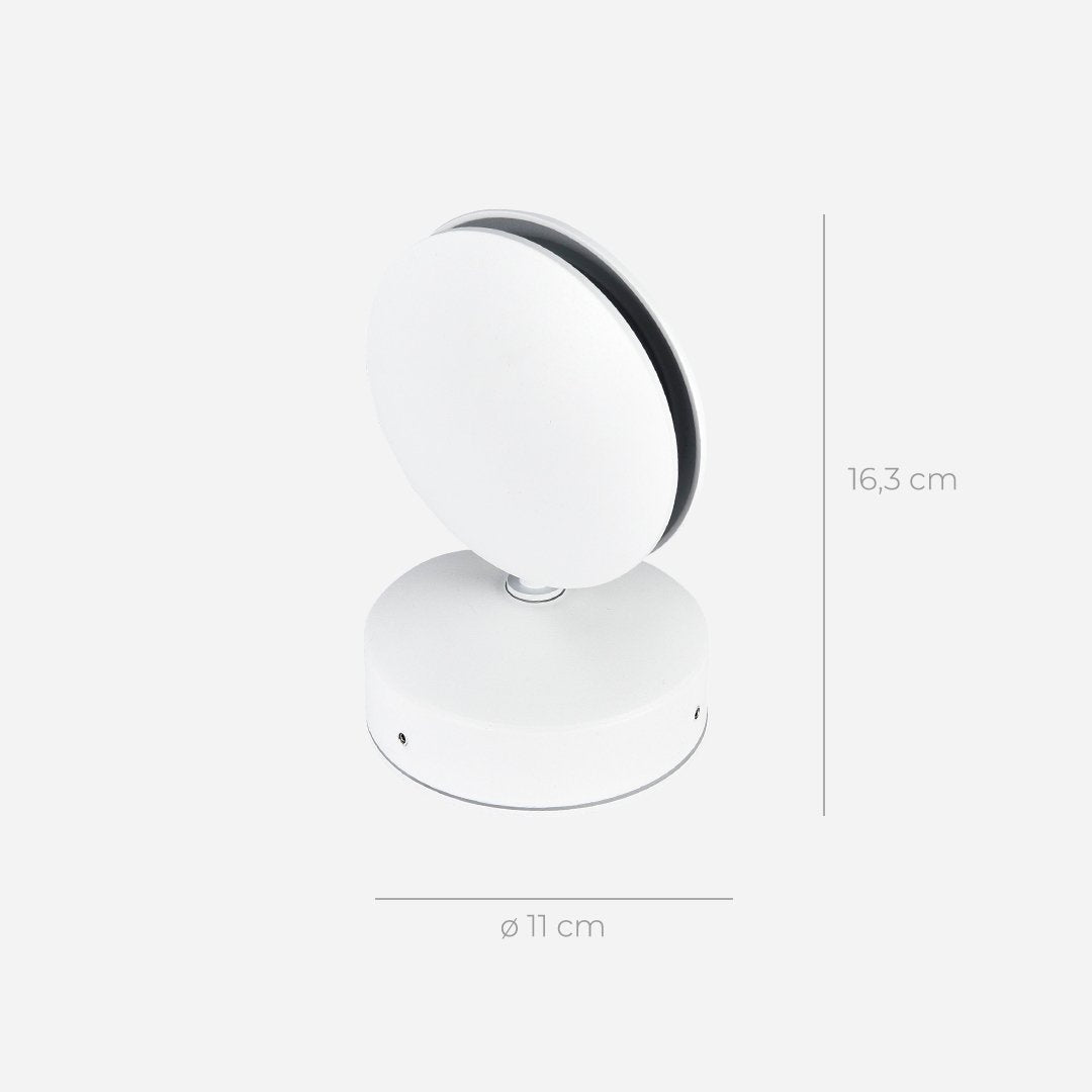 LED wall light with spotlight function | 360° rotatable light element | double-sided beam for square light effect, water-resistant