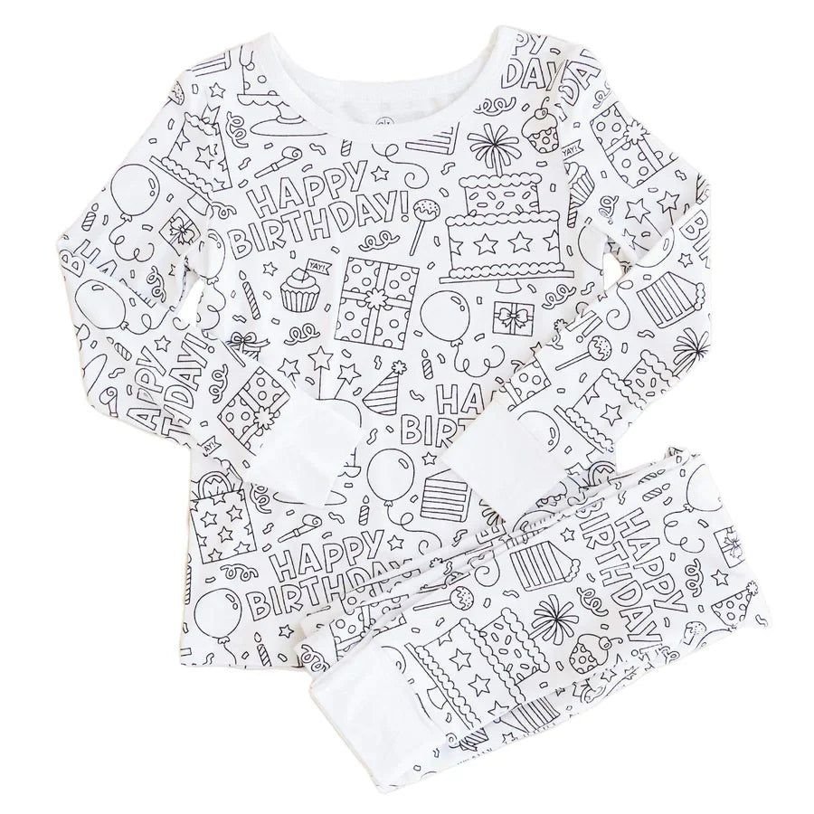 Children’s coloring pajama | Includes washable markers | Soft, breathable cotton | Reusable for ages 3–10