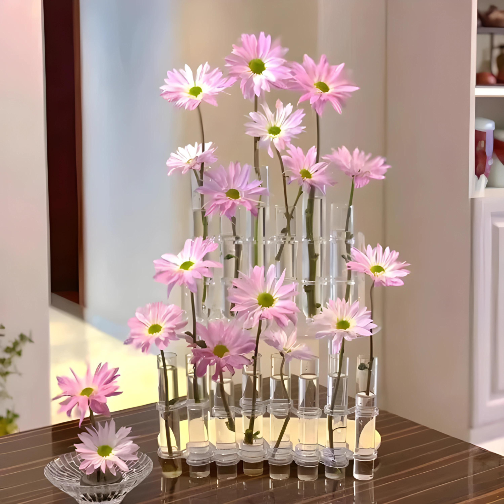 FloraForm™ — Turn into stunning, unbreakable floral masterpieces by twisting.