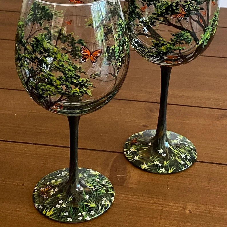 Handbemalte Weingläser 4er-Set | Weingläser mit Vier-Jahreszeiten-Baummotiven | 350 ml &amp; spülmaschinenfest
