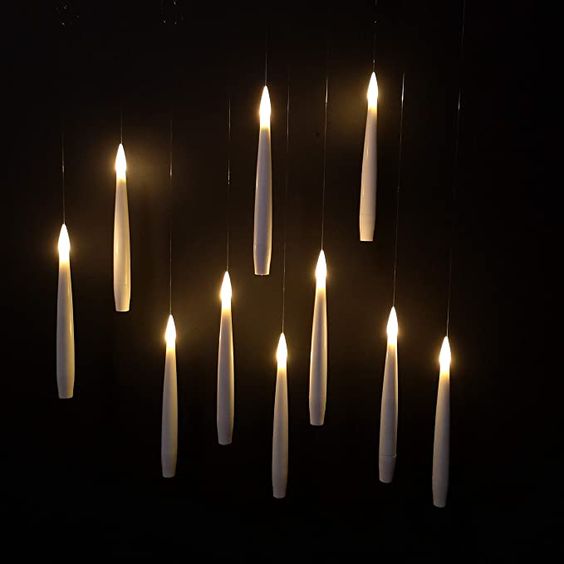 MagicGlow™ Leijuva LED-kynttiläsetti | 12 kpl kaukosäätimellä | Liekkivapaa koriste &amp; näkymätön ripustus