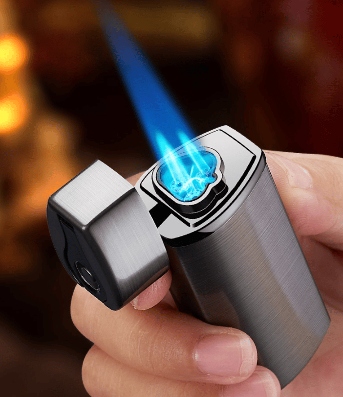 FireStorm – LED Triple-Jet Cigar Lighter