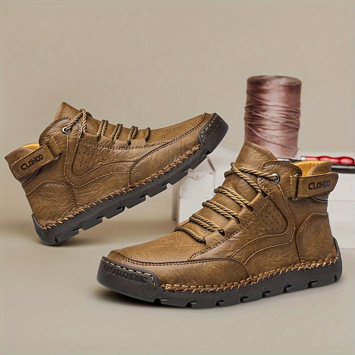 Herren Winterschuhe knöchelhoch mit Schnürung | Gefütterte Winterstiefel mit profilierter Laufsohle für Alltag und Outdoor