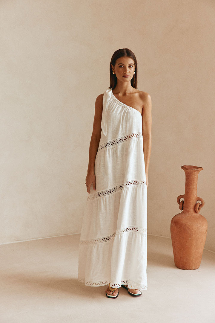 Damen Kleid mit feminischer Silhouette | Elegantes Freizeitkleid | Juliette Kleid