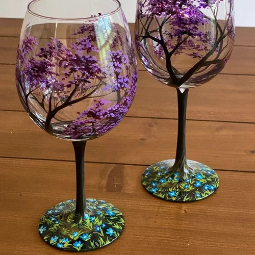 Handbemalte Weingläser 4er-Set | Weingläser mit Vier-Jahreszeiten-Baummotiven | 350 ml &amp; spülmaschinenfest