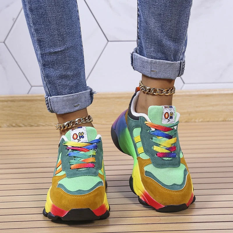 Damen Mesh-Sneaker mit Regenbogensohle | Gepolsterte Sohle &amp; sicherer Schnürverschluss | Milan Freizeitschuhe