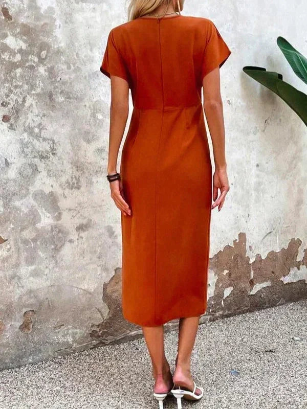 Damen Satin Midikleid mit V-Ausschnitt | Elegantes Kurzarmkleid mit seitlichem Beinschlitz und sanftem Glanz für festliche Anlässe