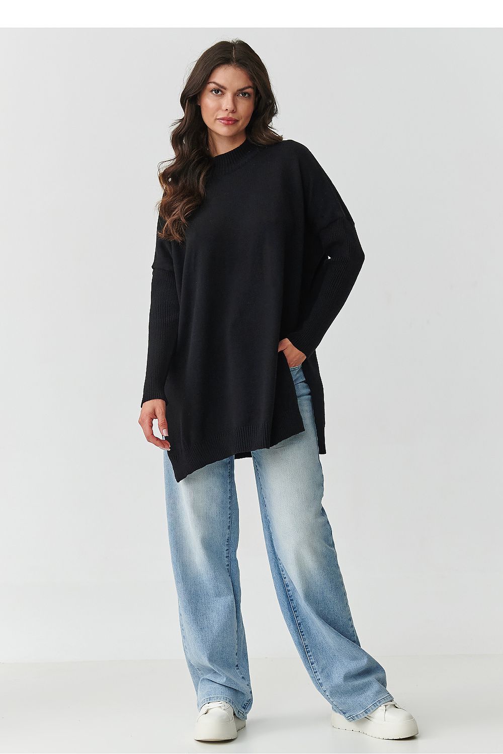 Damen Oversize Rollkragenpullover mit Seitenschlitzen | Weicher Strickpullover in Einheitsgröße mit 74 cm Länge für Alltag