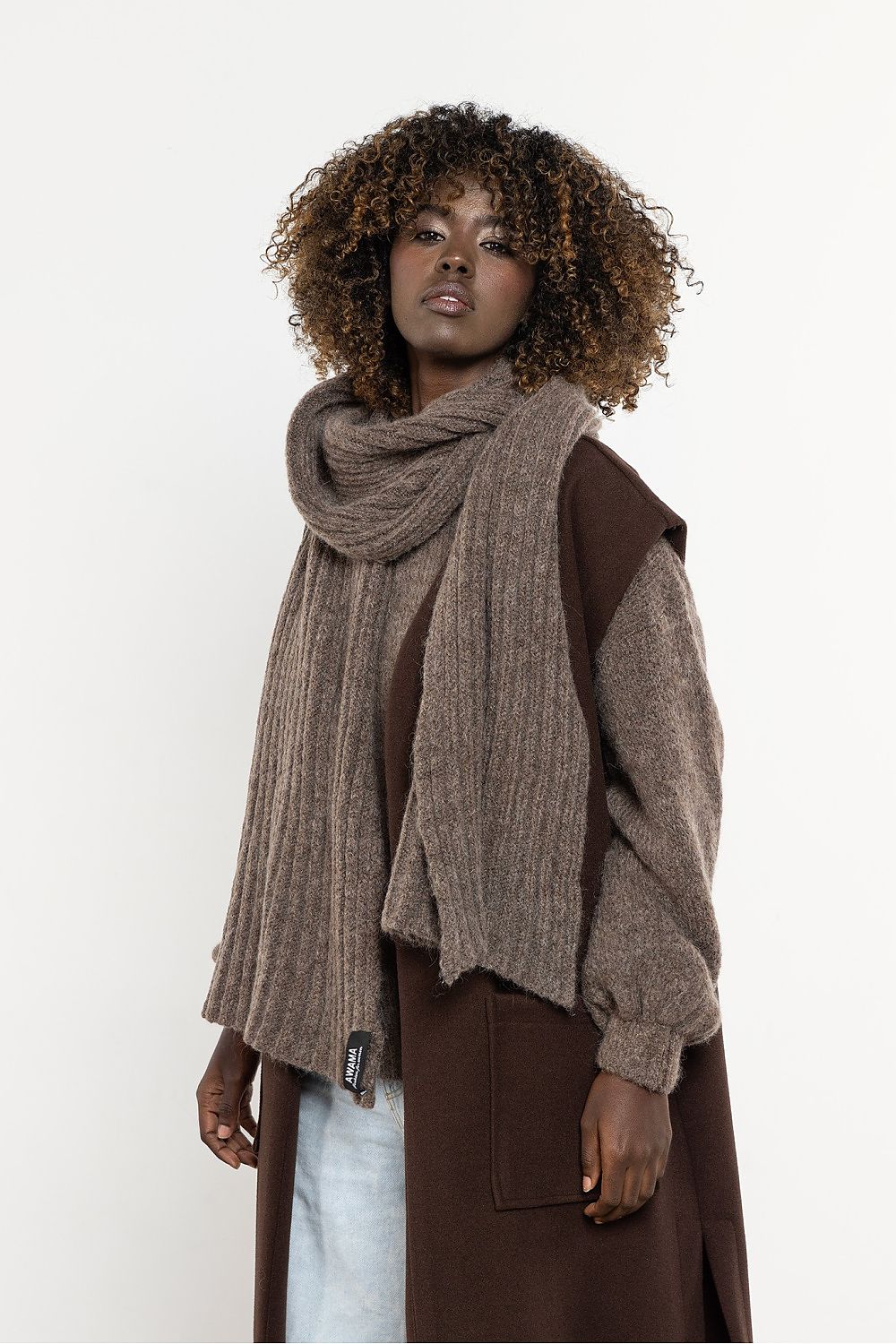 Winterschal aus Mohair- und Wollmix | Langer, flauschiger Schal mit elastischer Rippstruktur für Alltag und elegante Winterlooks
