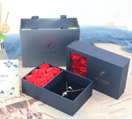 Luxe diamond lucky necklace 2024