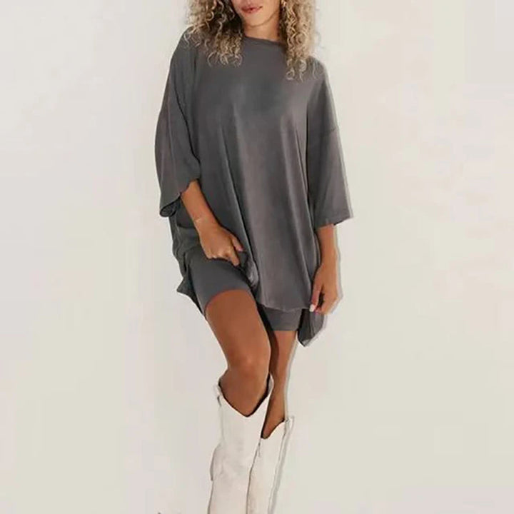 Damen Set aus Top und Shorts | Bequemes zweiteiliges Freizeit-Set | Leichter Look für Zuhause &amp; Alltag