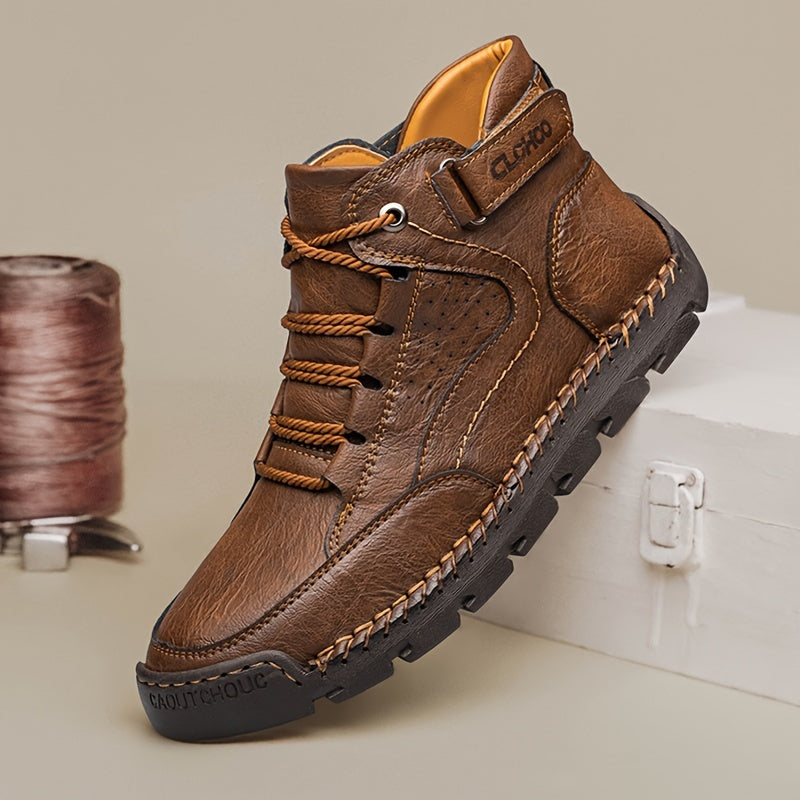 Herren Winterschuhe knöchelhoch mit Schnürung | Gefütterte Winterstiefel mit profilierter Laufsohle für Alltag und Outdoor