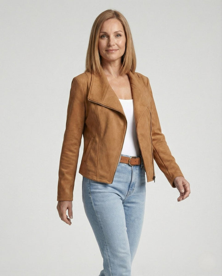 Damen Bikerjacke aus Kunstwildleder | Taillierte Jacke in Wildleder-Optik mit asymmetrischem Reißverschluss und Reverskragen