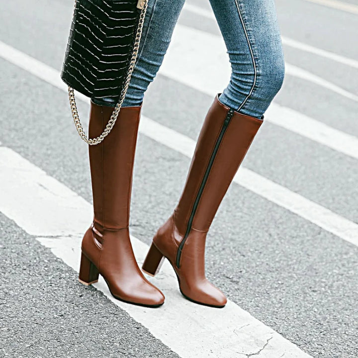 Damen Stiefel hoch mit Blockabsatz | Elegante Langschaftstiefel mit seitlichem Reißverschluss für Büro, Alltag und Abendlooks