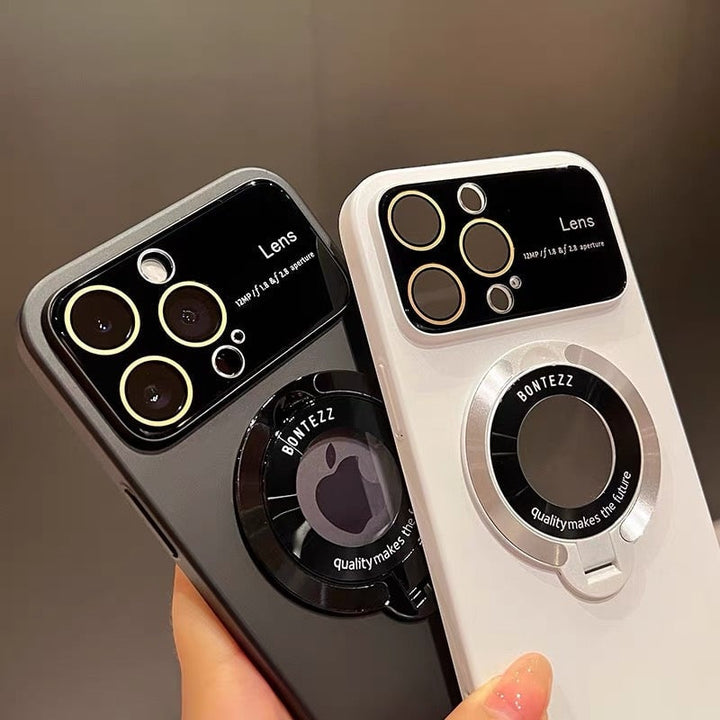 Magnetic iPhone Case | Compatible with wireless charging | Integrated stand, camera lens protection | Anti-fingerprint, clear PC