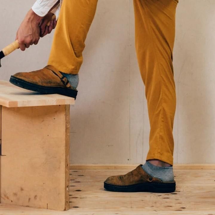 Herren Komfort-Slipper mit breiter Zehenbox | Herausnehmbare Einlegesohle &amp; Rocker-Sohle | Dämpfend, leicht &amp; atmungsaktiv