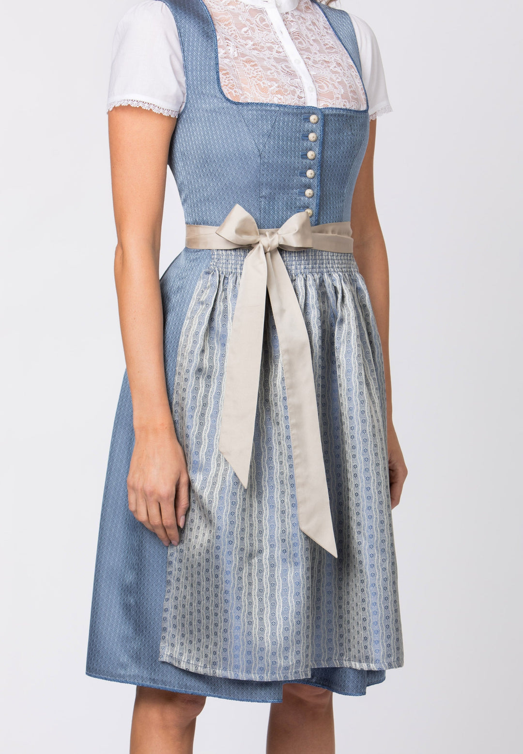 Dirndl Midi Damen | Rauchblaues Trachtenkleid mit Jacquard-Mieder, Schürze und 65 cm Rocklänge