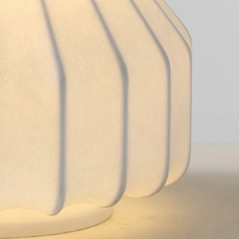 Ballon Tischlampe mit dimmbarer LED | Seidenstoff-Schirm mit Touch-Schalter | Skandinavisches Design für Wohn- und Schlafzimmer