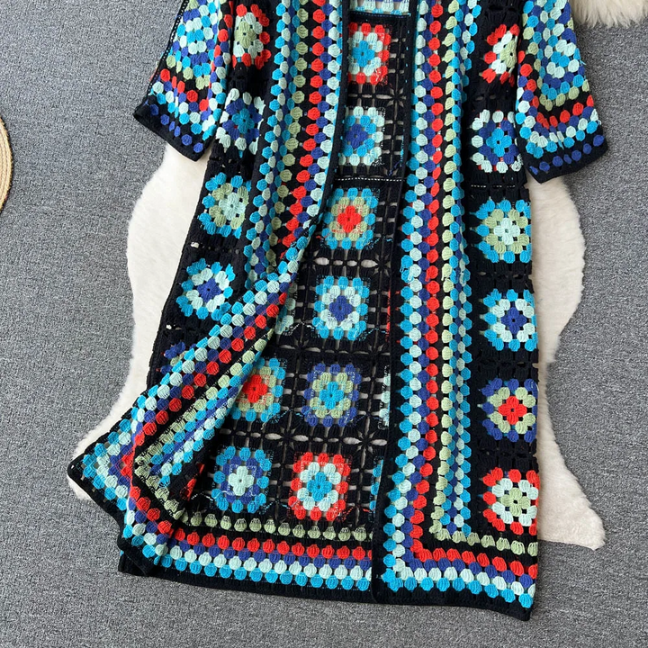 Olivia | Bunte Strickjacke für kreative Outfits