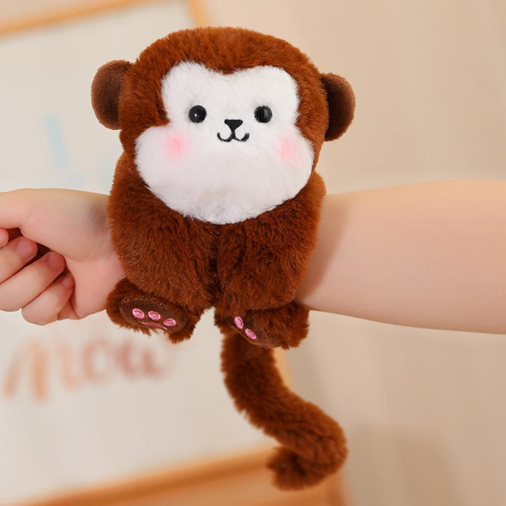 Plüsch Schnapp-Armband mit Cartoonfigur | Weiches Stoffarmband | Lustiges Kinderaccessoire | CharmeManschette