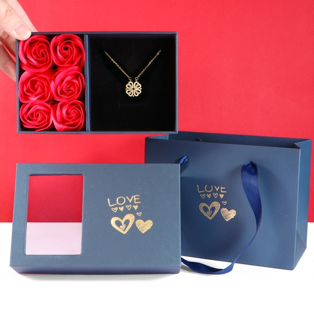 Luxe diamond lucky necklace 2024