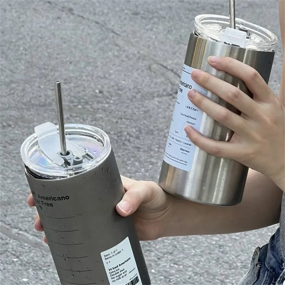 Edelstahl Trinkflasche 600 ml | Auslaufsicher mit Strohhalm &amp; Isolierung für warme und kalte Getränke