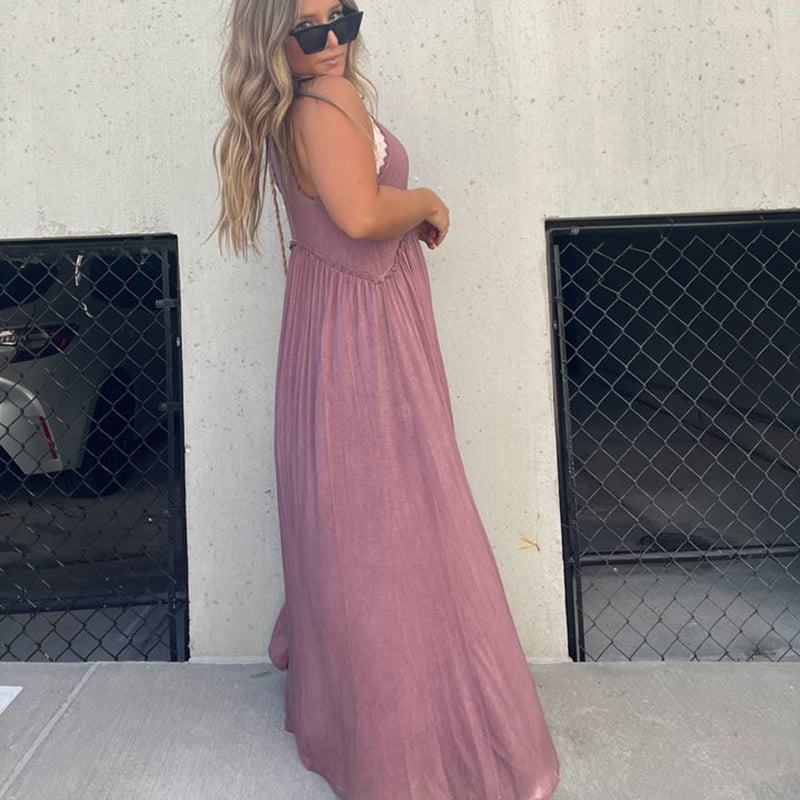 Damen Maxikleid mit Schlitz | luftiges Sommer Tankkleid mit Empire-Taille | Stufenrock &amp; Spitzensaum | locker fallend