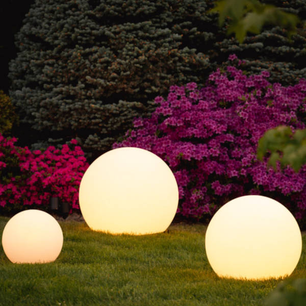 GlowHaven - LED-puutarhapallovalo