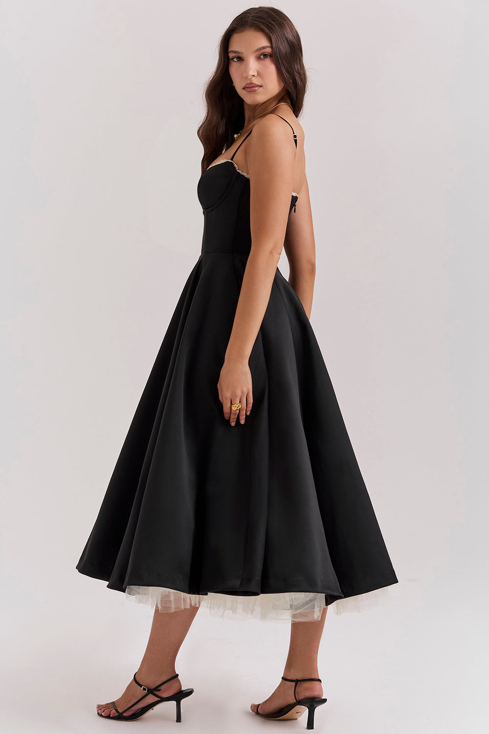 Damen Tüllkleid Elegant &amp; Feminin | Midikleid mit Verstellbaren Trägern | Romantisches Abendkleid für Hochzeiten &amp; Partys