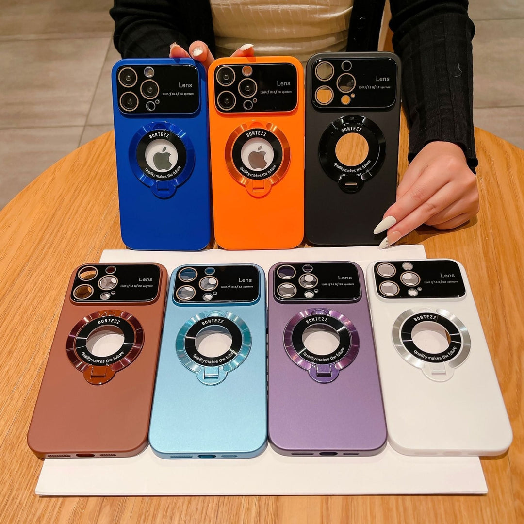 Magnetic iPhone Case | Compatible with wireless charging | Integrated stand, camera lens protection | Anti-fingerprint, clear PC