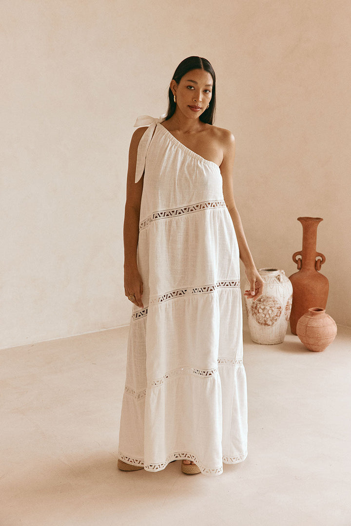 Damen Kleid mit feminischer Silhouette | Elegantes Freizeitkleid | Juliette Kleid