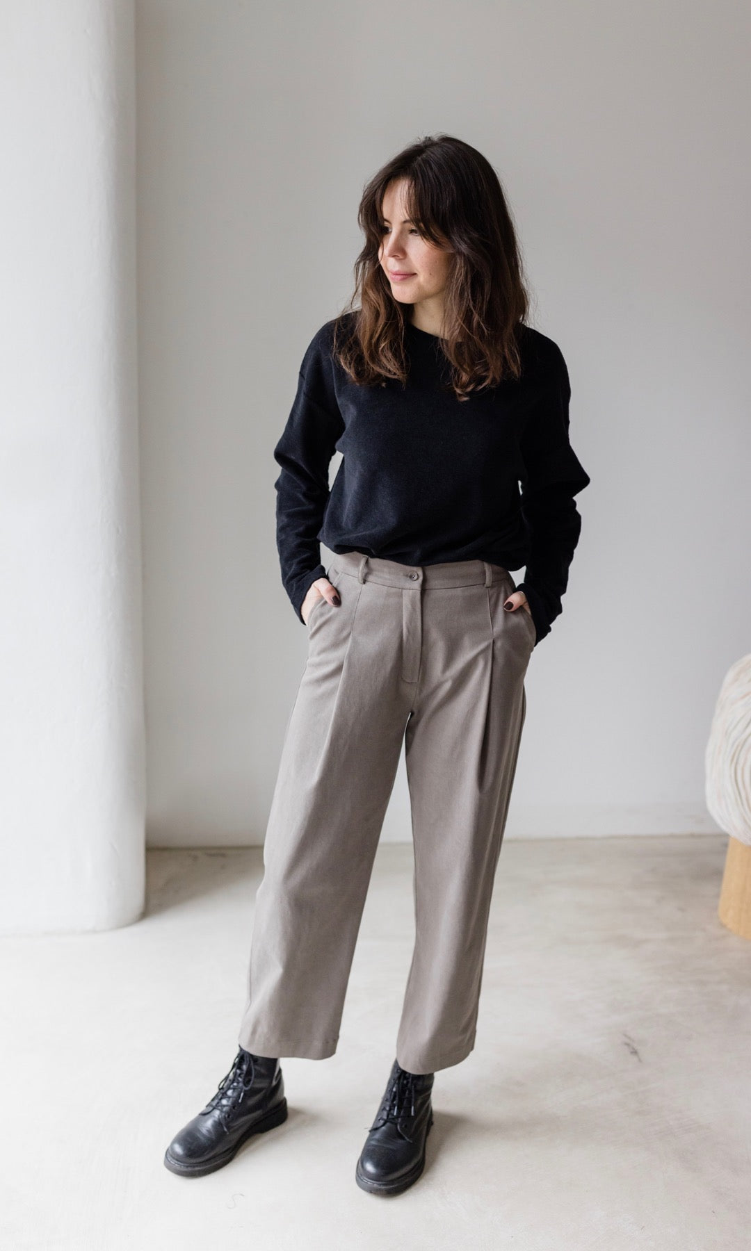 Bundfaltenhose | Klassische Hose mit Faltenbund für Damen