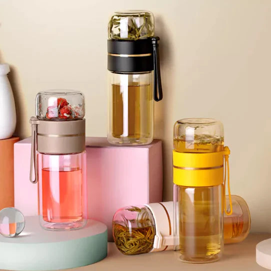 Double-walled glass tea bottle with tea filter | Leak-proof &amp; to-go | For loose tea, herbal tea &amp; tea bags