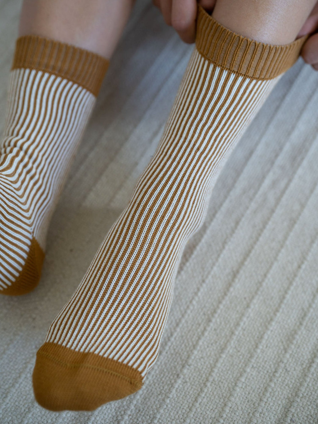 Damen Socken | Gestreifte Jacquard-Socken aus GOTS-zertifizierter Biobaumwolle