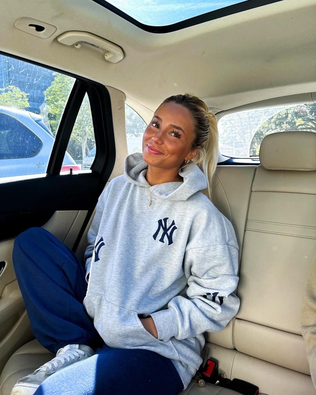 Unisex NY hoodie