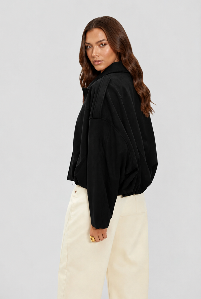 Damen kurze Oversize-Jacke mit Umlegekragen | Kastige Jacke mit Reißverschluss, weiten Ärmeln und matt gebürsteter Oberfläche