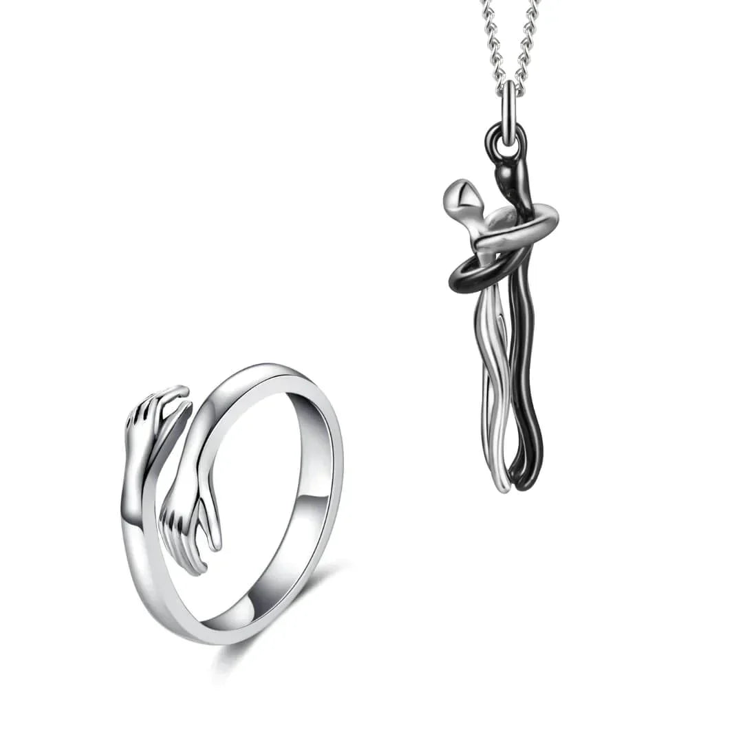 Umarmungs-Herz Anhänger Kette | Edelstahlkette mit Messing-Anhänger | Symbol für Liebe &amp; Verbundenheit | Geschenkidee