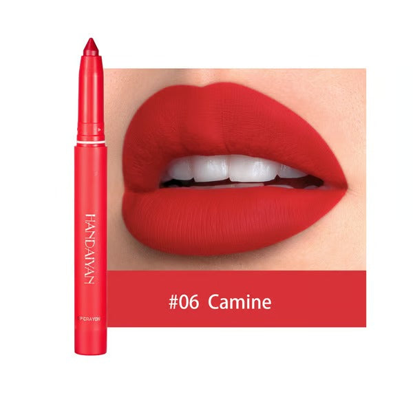 VelvaKiss – Rotatable lip liner with matte finish