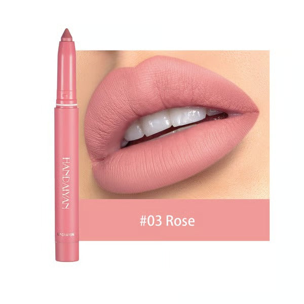VelvaKiss – Rotatable lip liner with matte finish