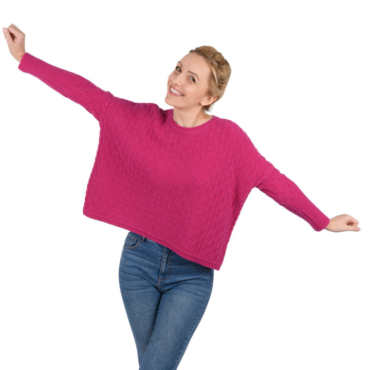 Damen Pullover | Weiter Kurzpullover mit Rundhalsausschnitt und seitlichen Schlitzen