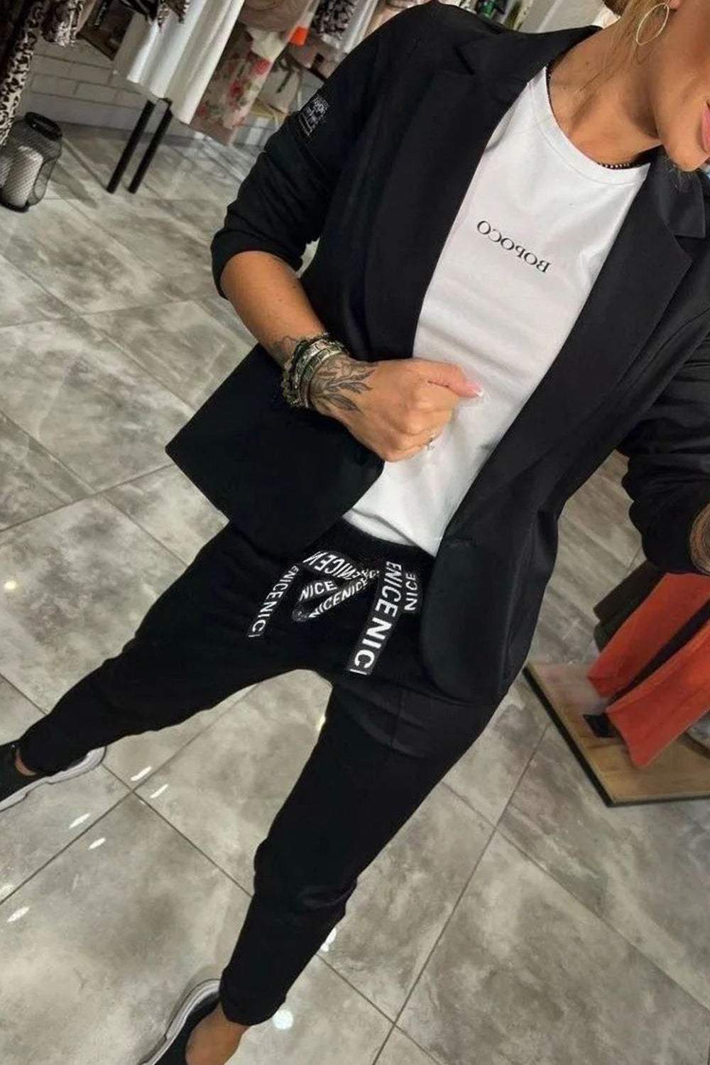 Damen Zweiteiler-Set mit elastischer Hose | Lockeres Oberteil &amp; bequeme Hose | Vielseitiger Alltagslook