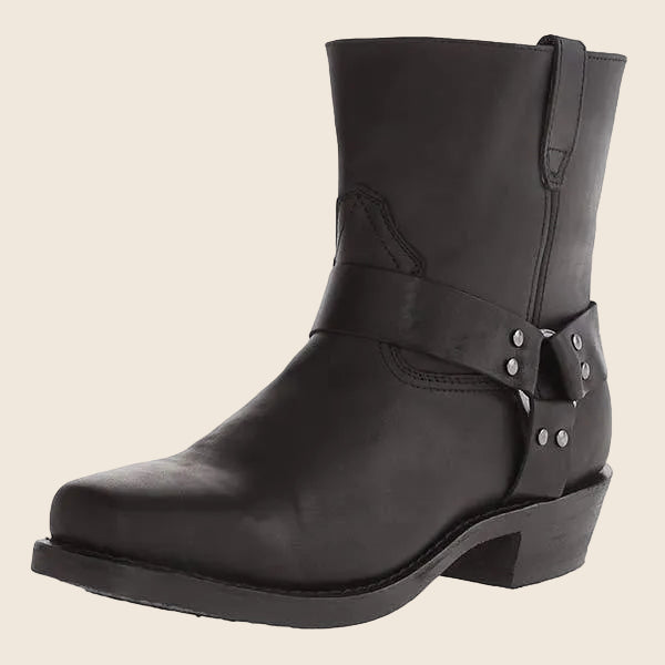 Damen Bikerstiefel aus echtem Vollnarbenleder | Mittelhohe Lederstiefel mit Zierriemen, Nieten, Gummisohle und stabilem Absatz