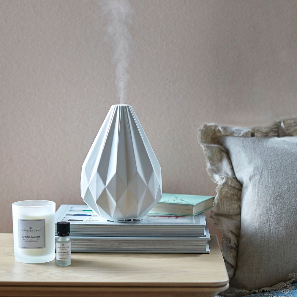 Aroma-Diffuser mit Fernbedienung | Keramik-Duftdiffusor mit Atemlicht, Nachtmodus und über 6 Stunden Laufzeit