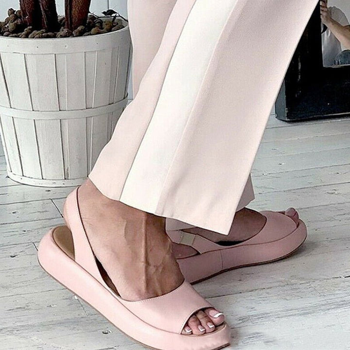 Damen Fußbett-Sandalen Keliso aus Mikrofaser | Slip-on mit elastischem Band | Offene Zehen, niedriger Absatz <3 cm