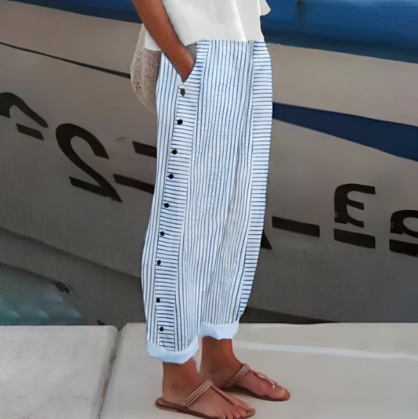 Pantaloni da donna a righe in stile francese | leggeri e traspiranti con tasche laterali | valorizzano la figura e versatili per l’estate